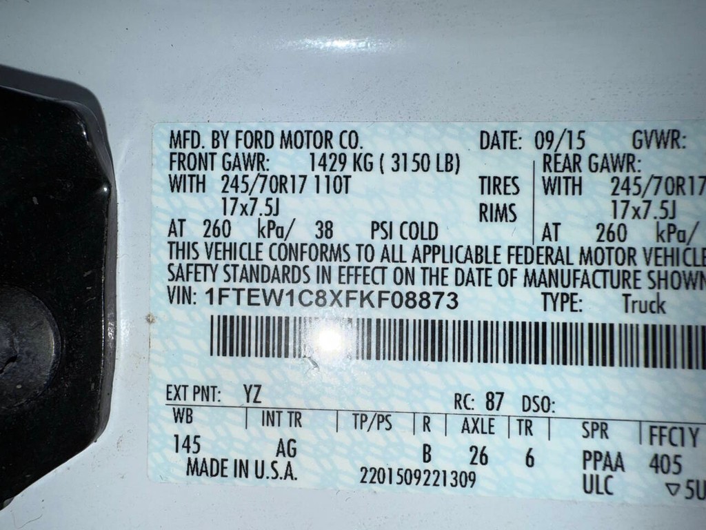 Ford F-150 Vehicle Full-screen Gallery Image 32