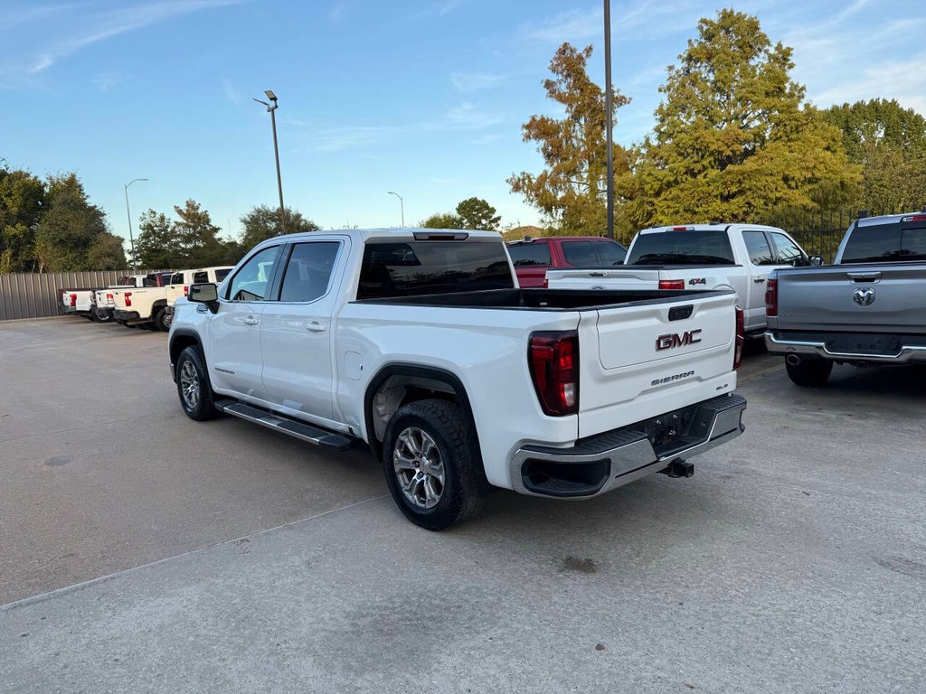 GMC Sierra 1500 Vehicle Full-screen Gallery Image 04