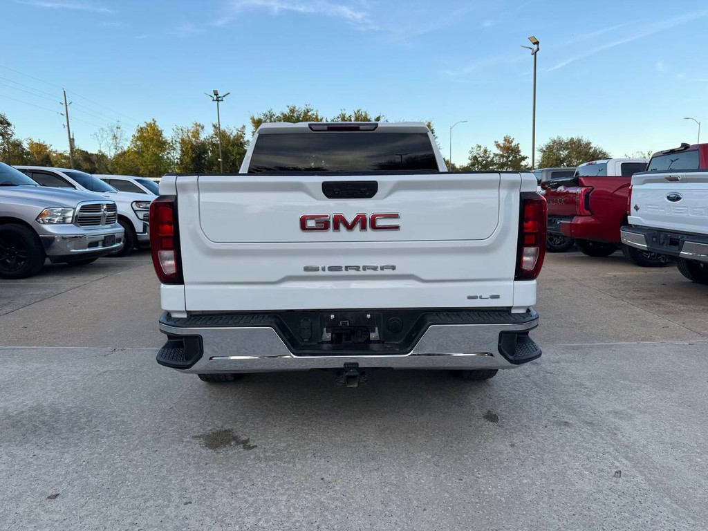 GMC Sierra 1500 Vehicle Full-screen Gallery Image 37