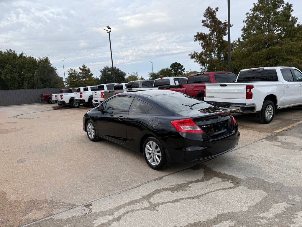 Honda Civic Vehicle Full-screen Gallery Image 04