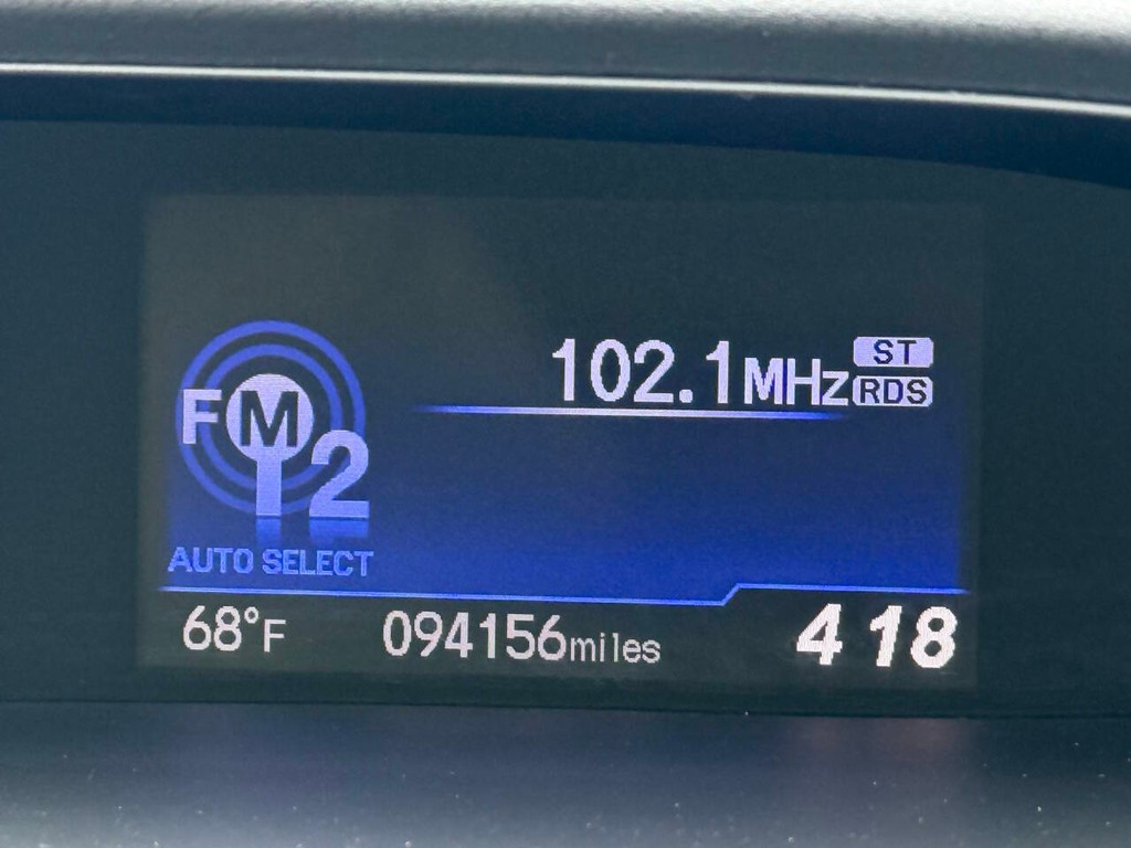 Honda Civic Vehicle Full-screen Gallery Image 26