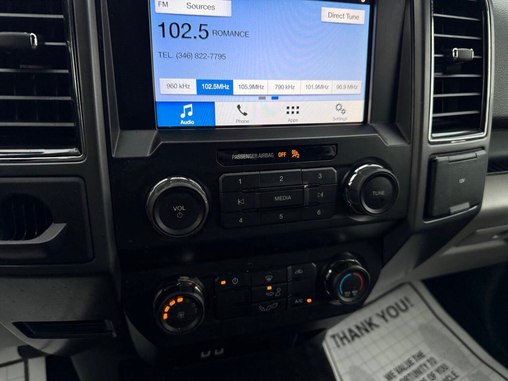 Ford F-150 Vehicle Full-screen Gallery Image 24