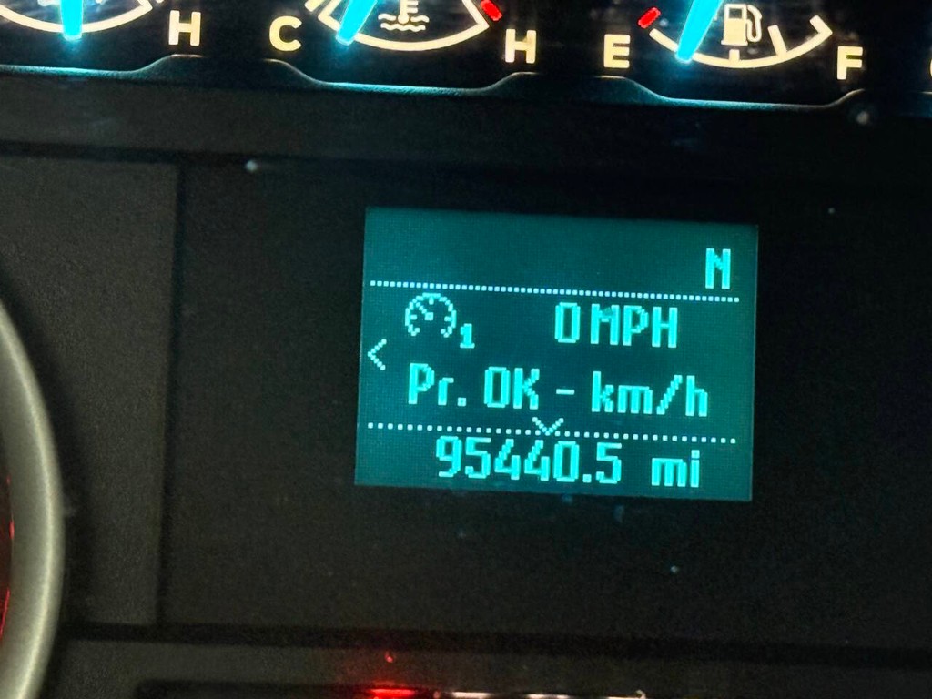 Ford F-150 Vehicle Full-screen Gallery Image 30