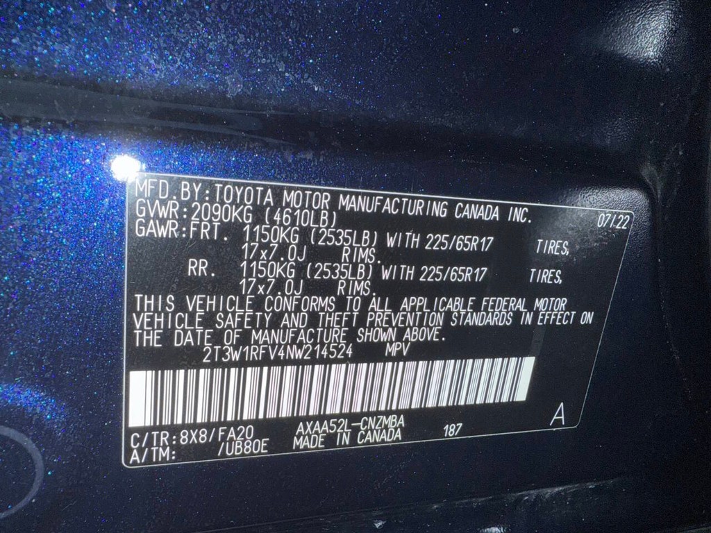 Toyota RAV4 Vehicle Full-screen Gallery Image 34