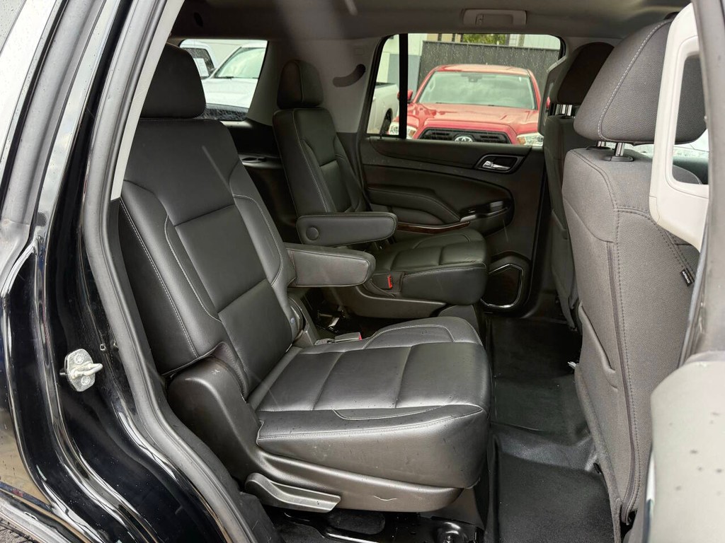 Chevrolet Tahoe Vehicle Full-screen Gallery Image 15