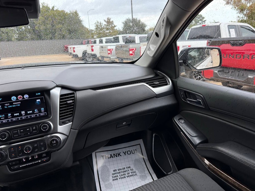 Chevrolet Tahoe Vehicle Full-screen Gallery Image 21