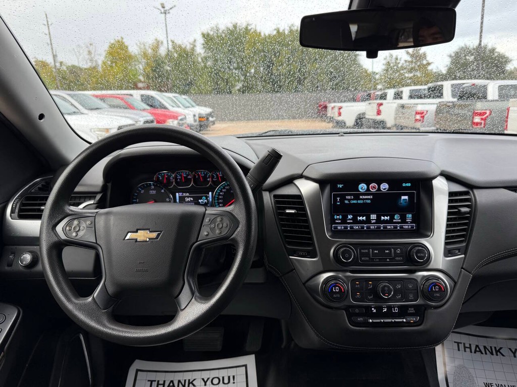 Chevrolet Tahoe Vehicle Full-screen Gallery Image 22