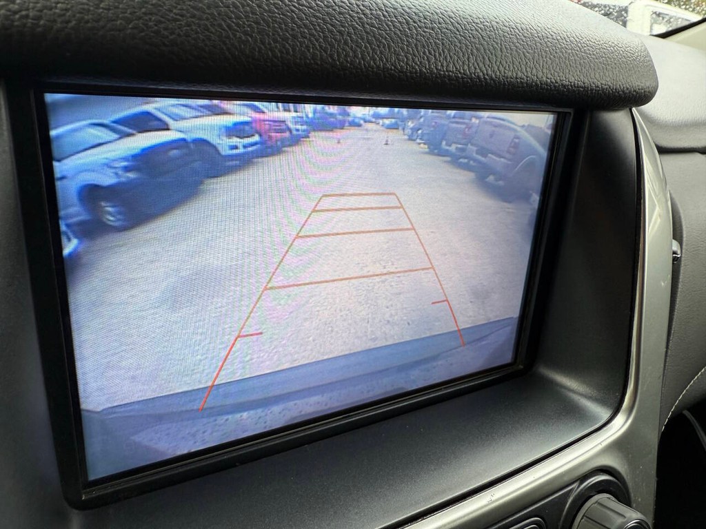 Chevrolet Tahoe Vehicle Full-screen Gallery Image 27