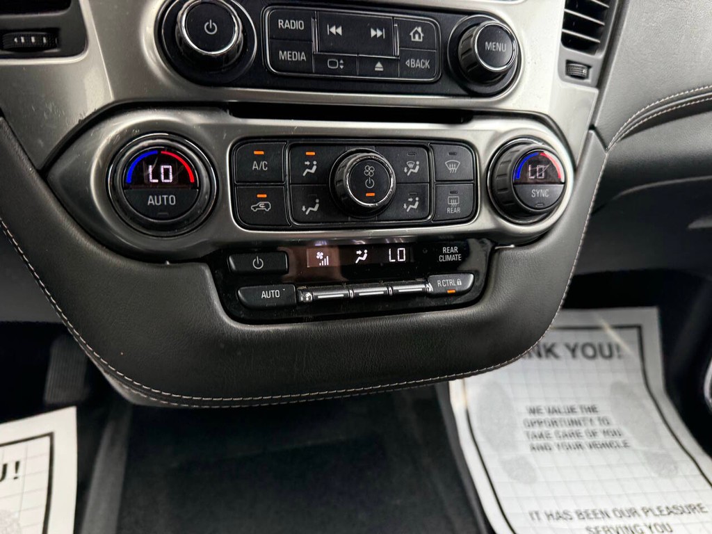 Chevrolet Tahoe Vehicle Full-screen Gallery Image 29