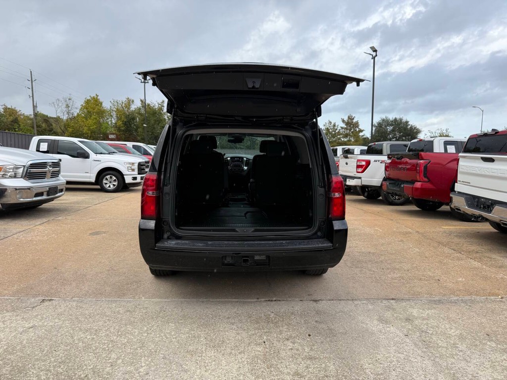 Chevrolet Tahoe Vehicle Full-screen Gallery Image 37