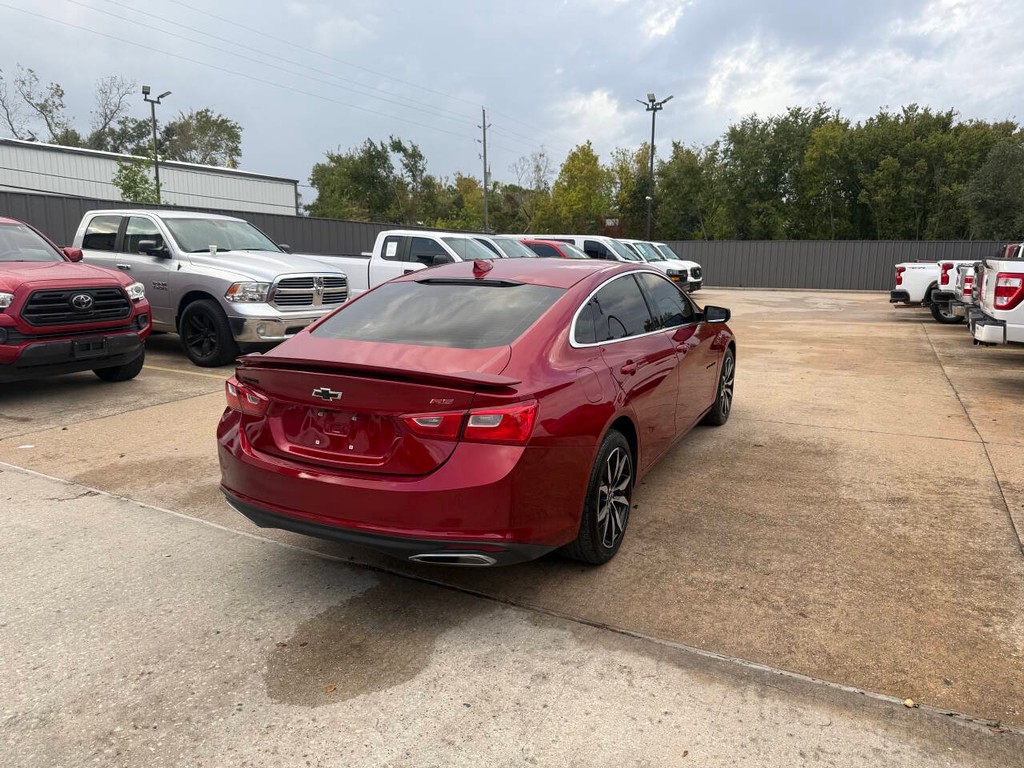 Chevrolet Malibu Vehicle Full-screen Gallery Image 05
