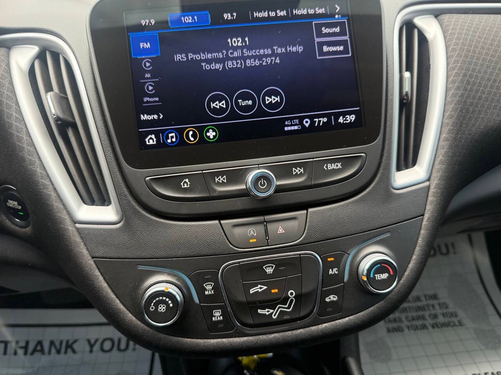 Chevrolet Malibu Vehicle Full-screen Gallery Image 27