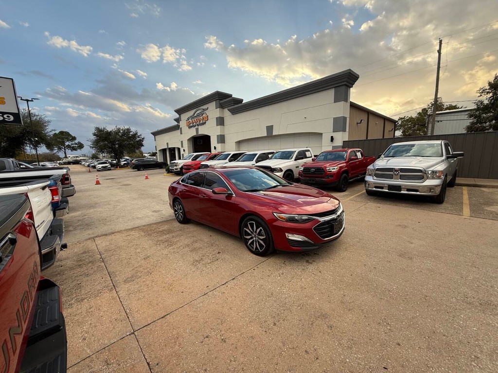 Chevrolet Malibu Vehicle Full-screen Gallery Image 42