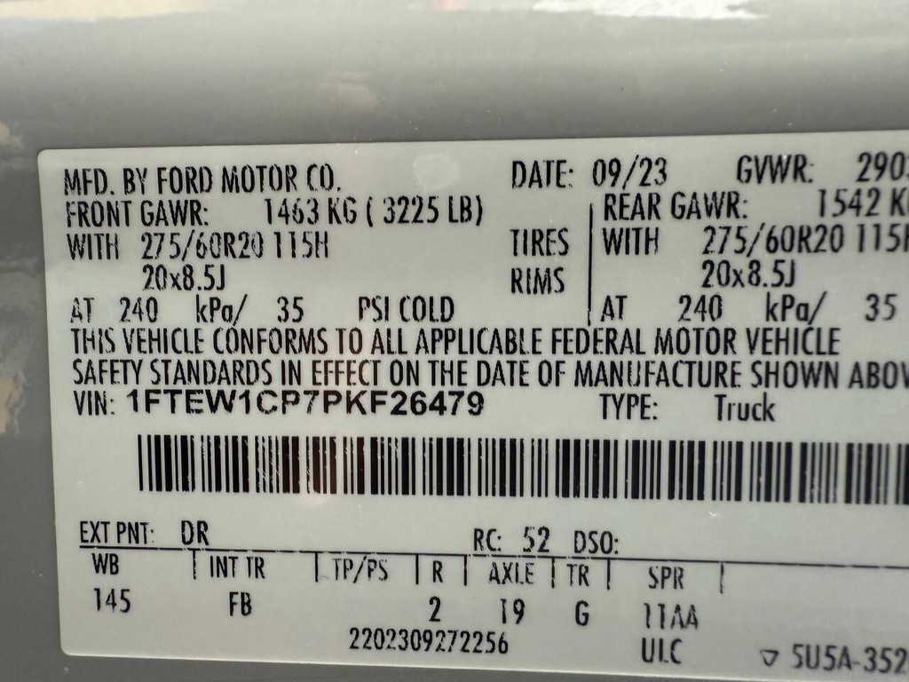 Ford F-150 Vehicle Full-screen Gallery Image 34