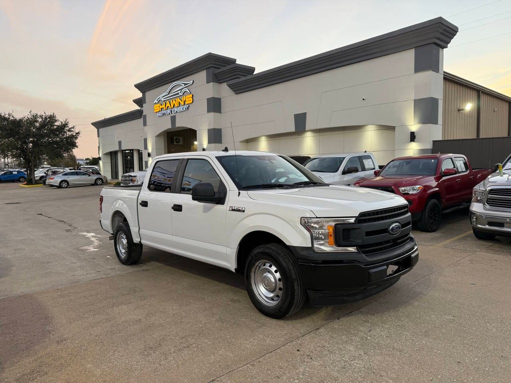 Ford F-150 Vehicle Full-screen Gallery Image 02