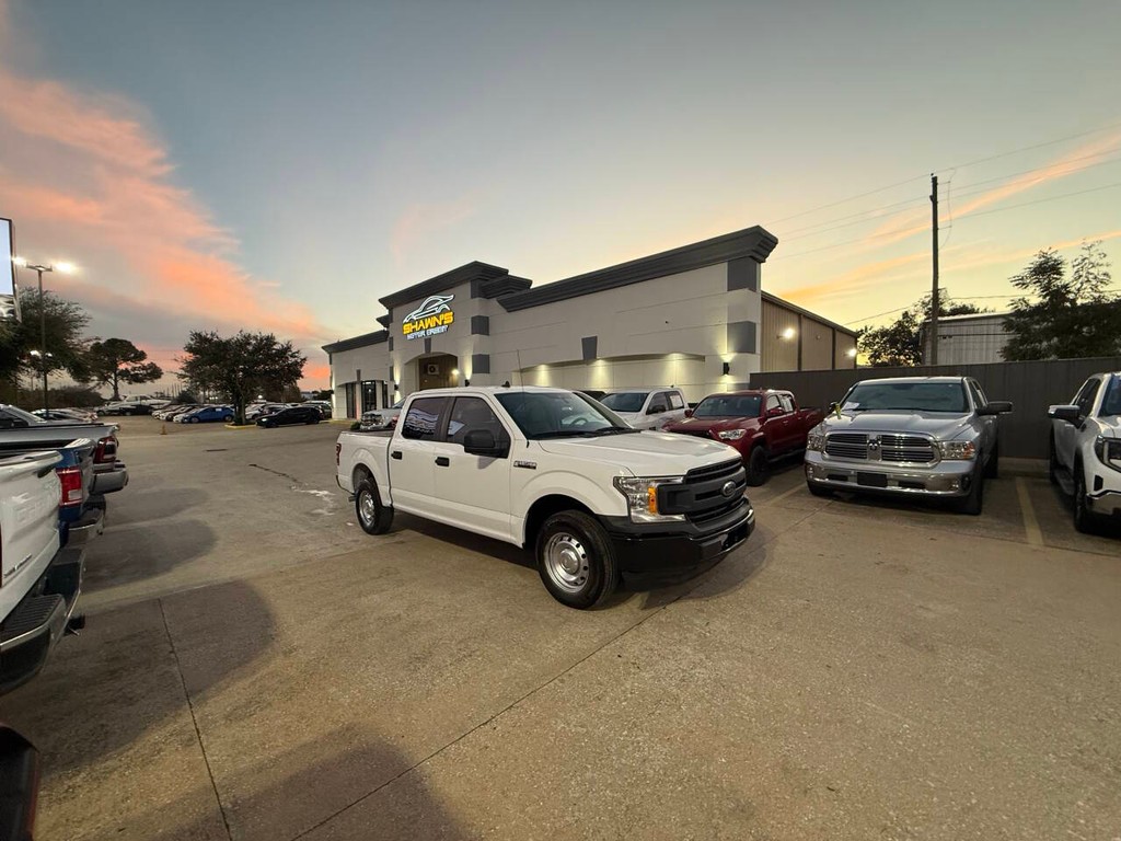 Ford F-150 Vehicle Full-screen Gallery Image 43