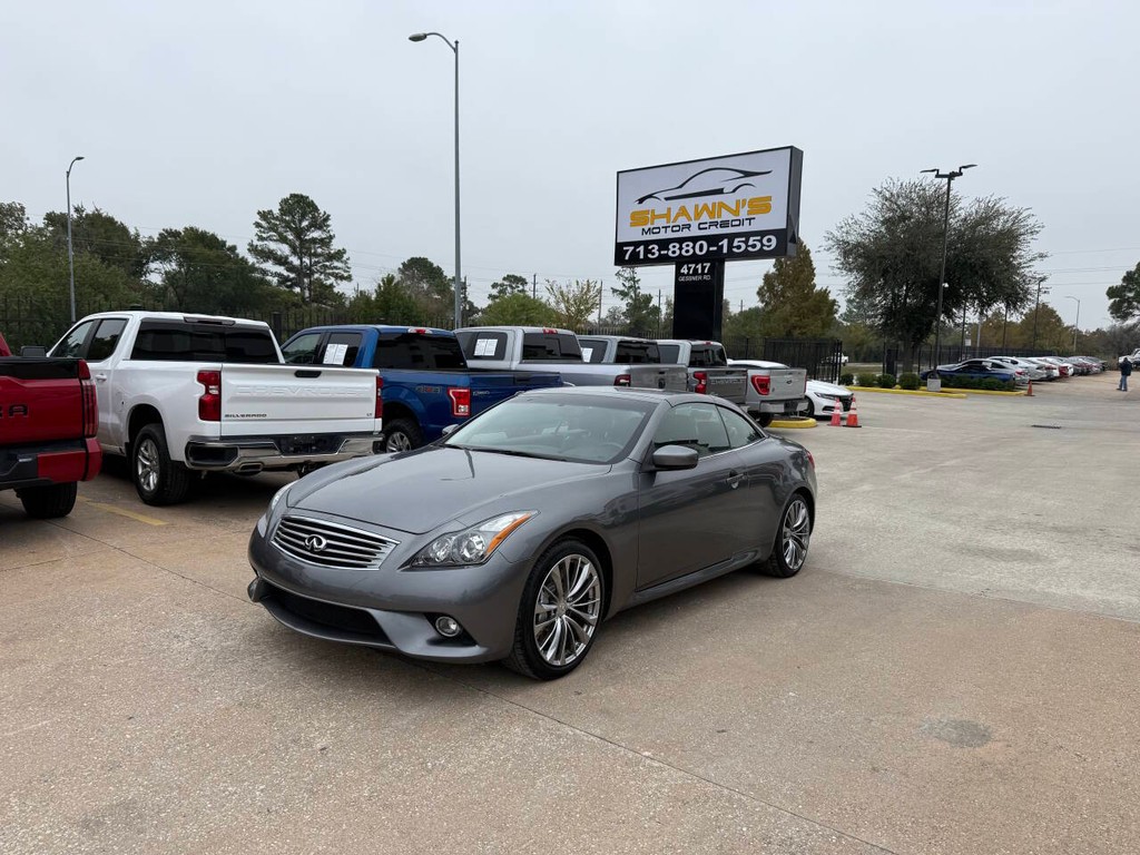 INFINITI G37 Convertible Vehicle Full-screen Gallery Image 04