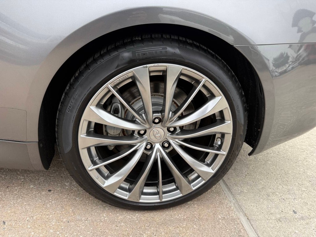 INFINITI G37 Convertible Vehicle Full-screen Gallery Image 36