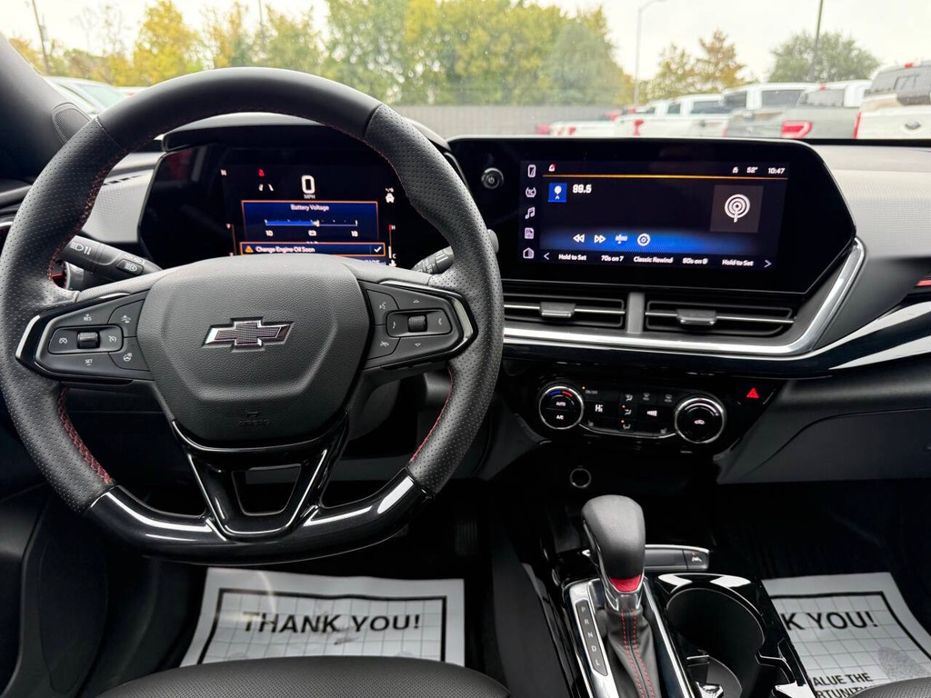 Chevrolet Trax Vehicle Full-screen Gallery Image 22