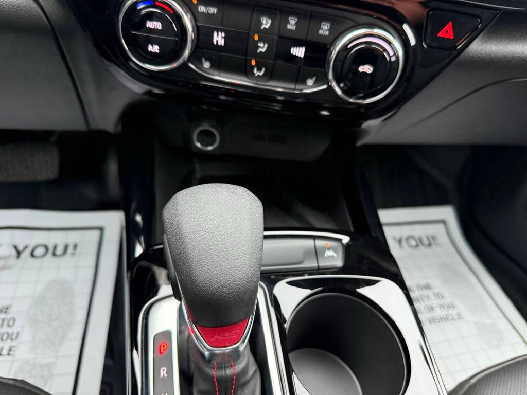 Chevrolet Trax Vehicle Full-screen Gallery Image 27