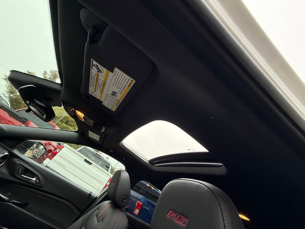 Chevrolet Trax Vehicle Full-screen Gallery Image 32