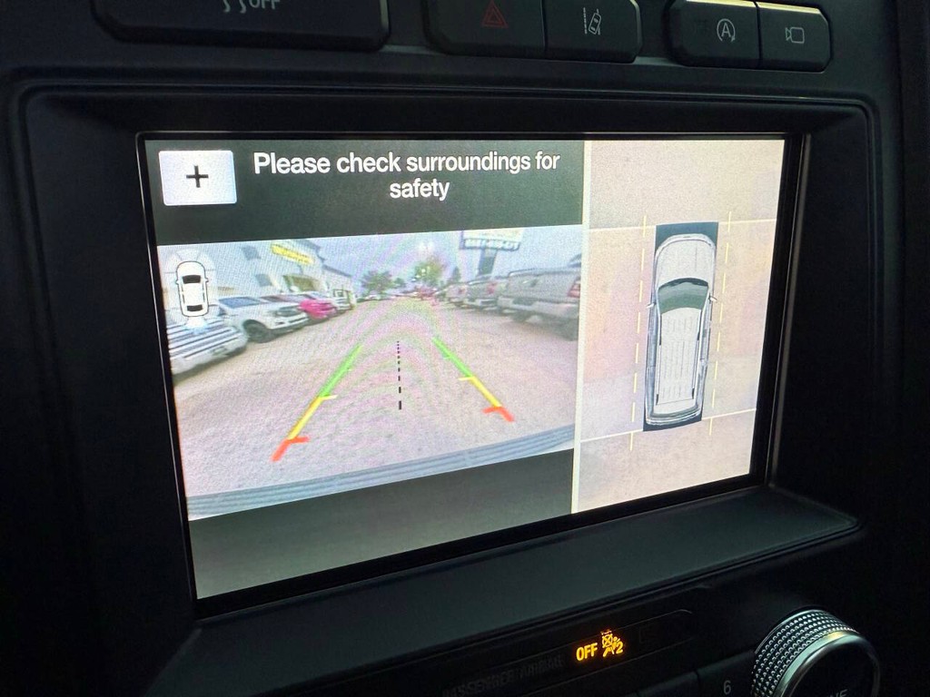 Ford Expedition Vehicle Full-screen Gallery Image 26