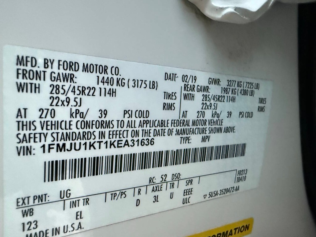 Ford Expedition Vehicle Full-screen Gallery Image 36