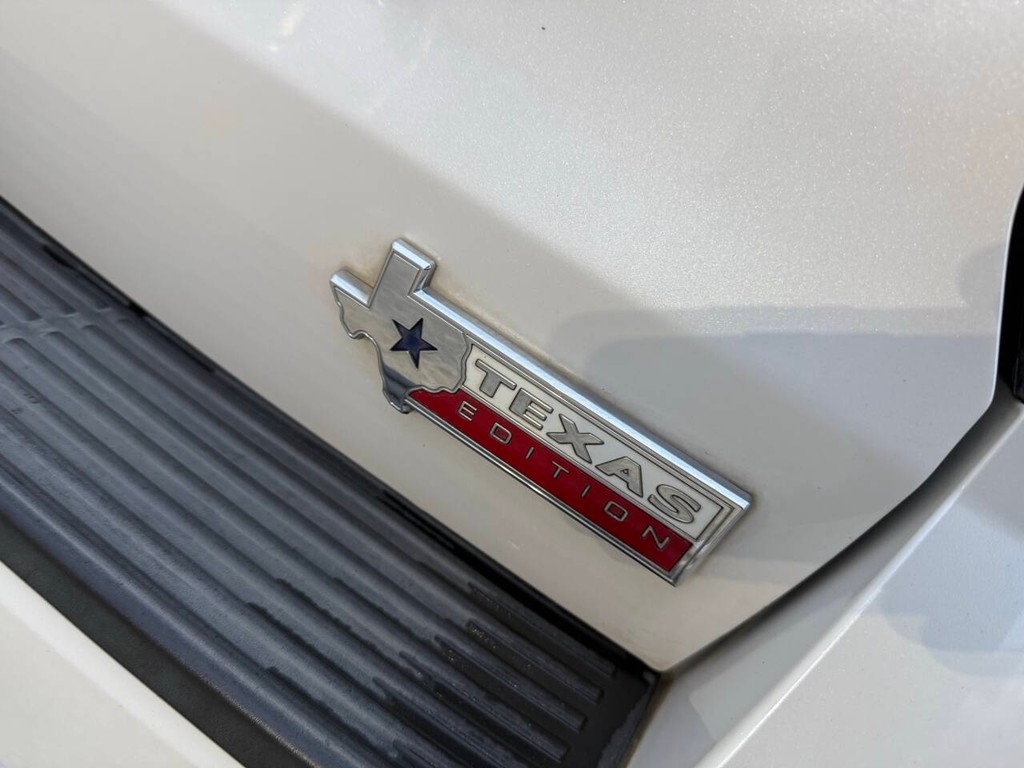 Ford Expedition Vehicle Full-screen Gallery Image 44