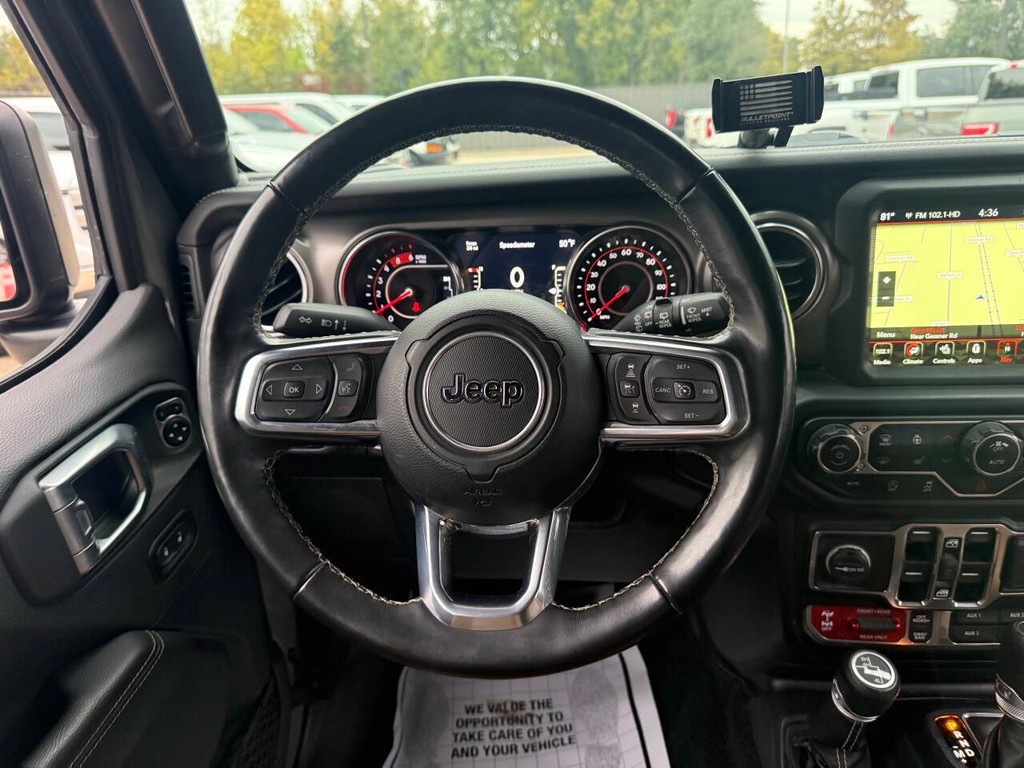 Jeep Wrangler Vehicle Full-screen Gallery Image 22