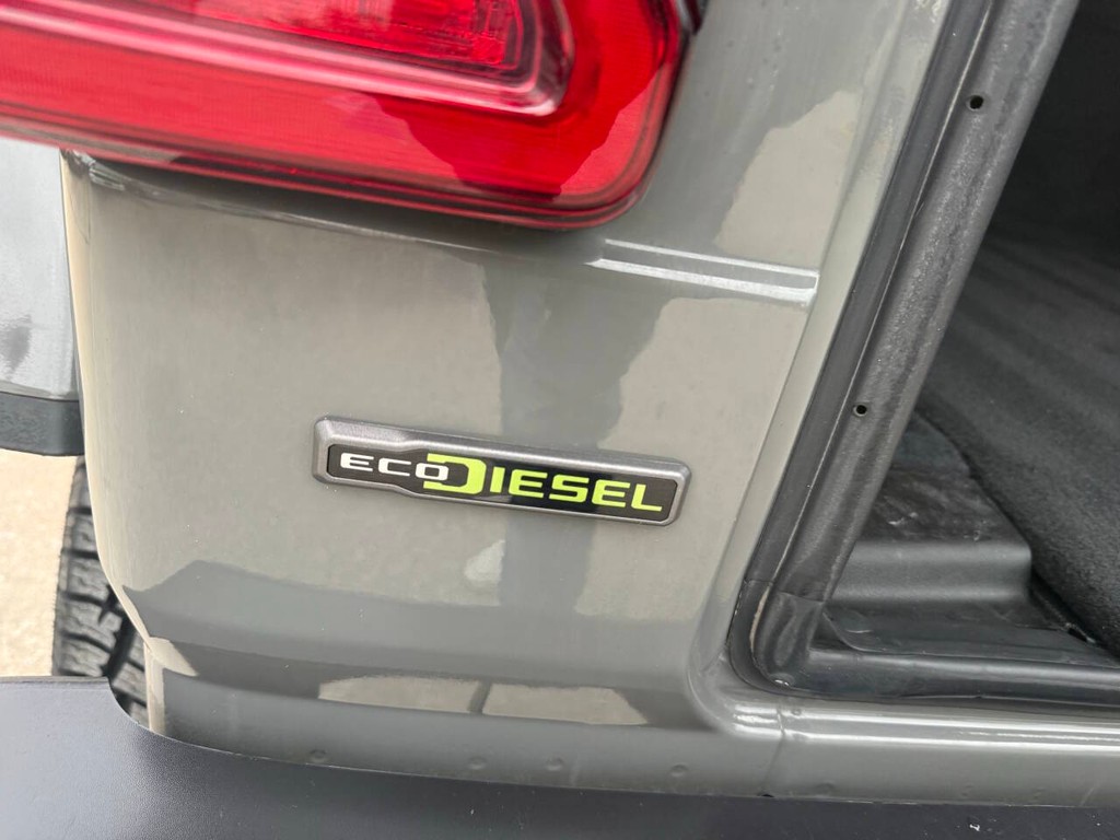 Jeep Wrangler Vehicle Full-screen Gallery Image 39