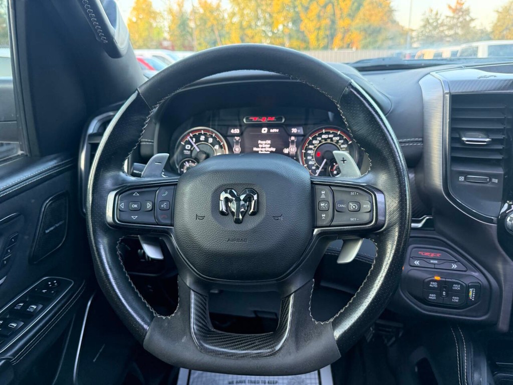 Ram 1500 Vehicle Full-screen Gallery Image 22