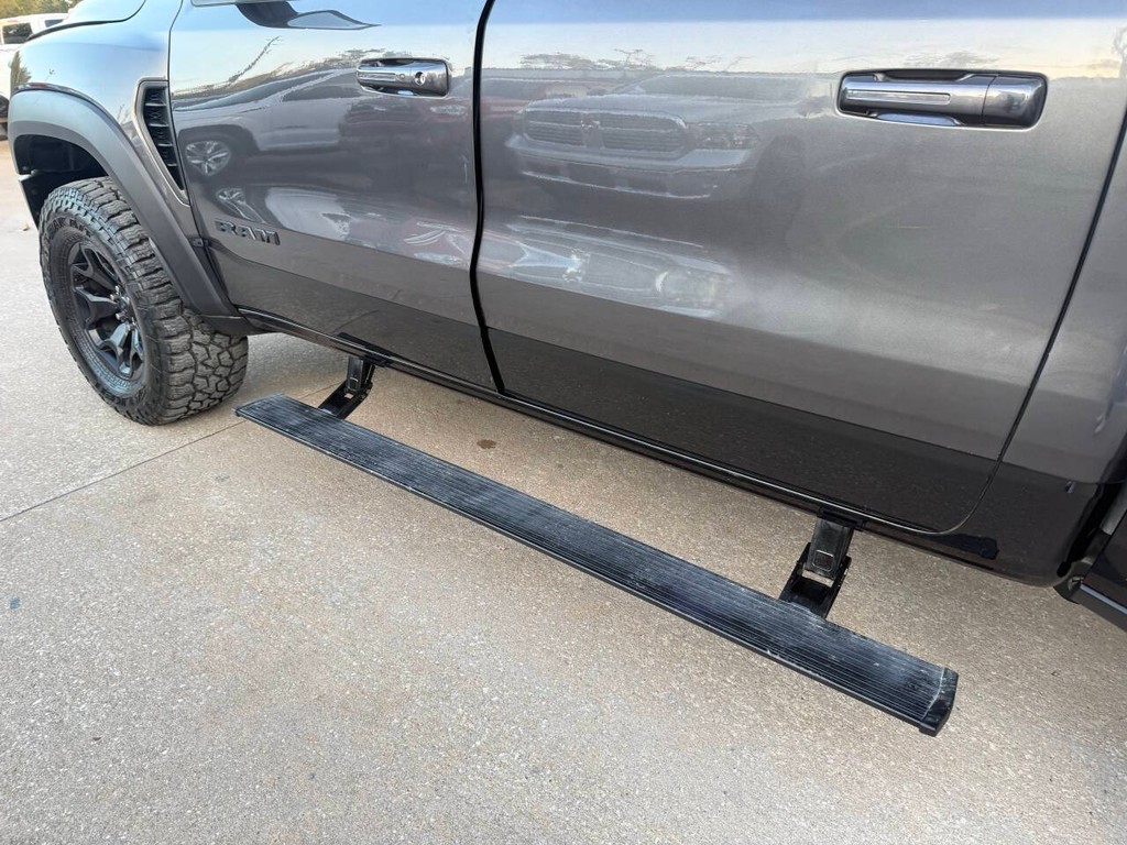 Ram 1500 Vehicle Full-screen Gallery Image 40