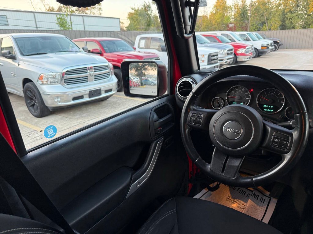 Jeep Wrangler Unlimited Vehicle Full-screen Gallery Image 19