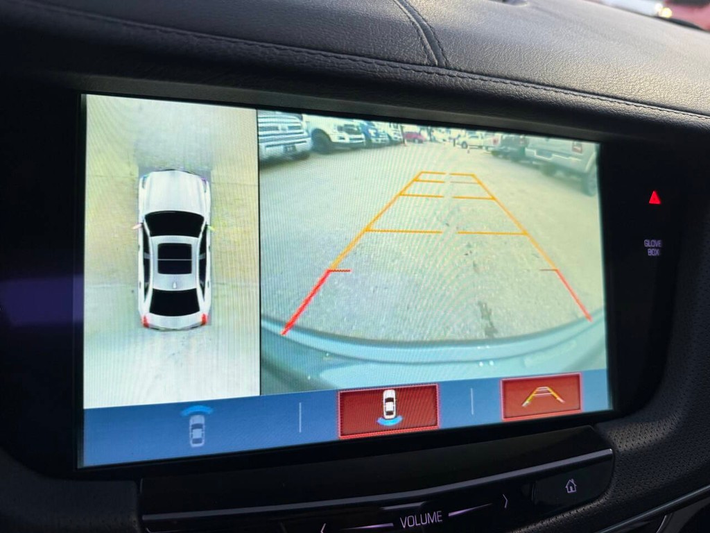 Cadillac CT6 Sedan Vehicle Full-screen Gallery Image 27