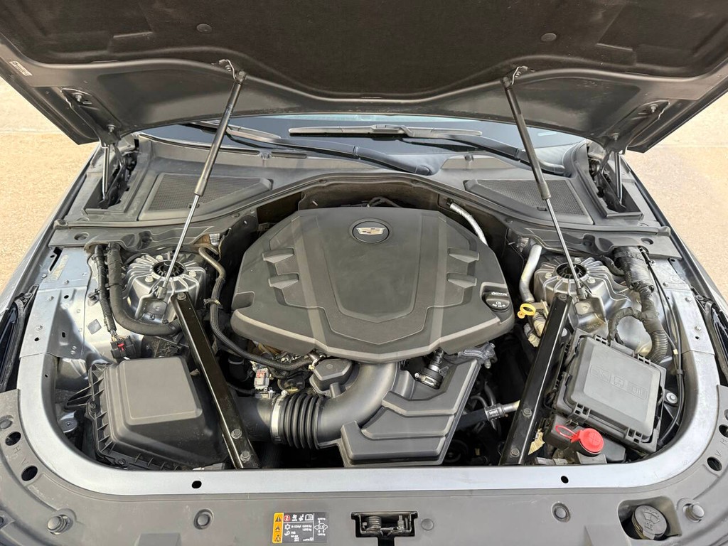 Cadillac CT6 Sedan Vehicle Full-screen Gallery Image 35