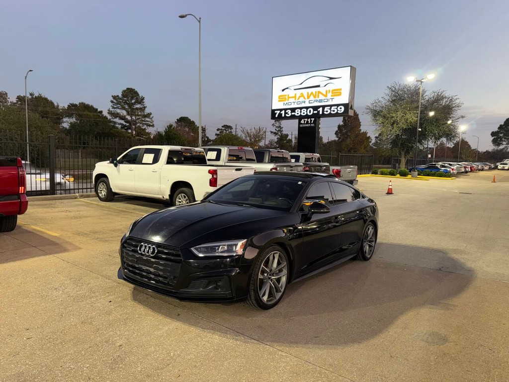 Audi A5 Sportback Vehicle Full-screen Gallery Image 03