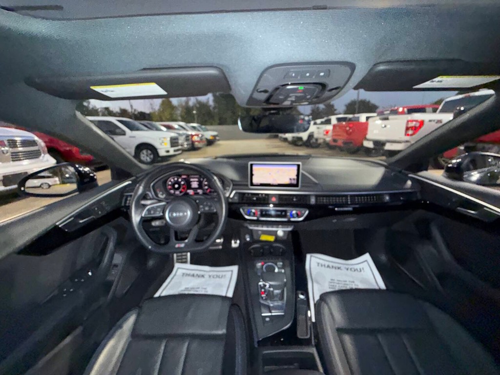 Audi A5 Sportback Vehicle Full-screen Gallery Image 18