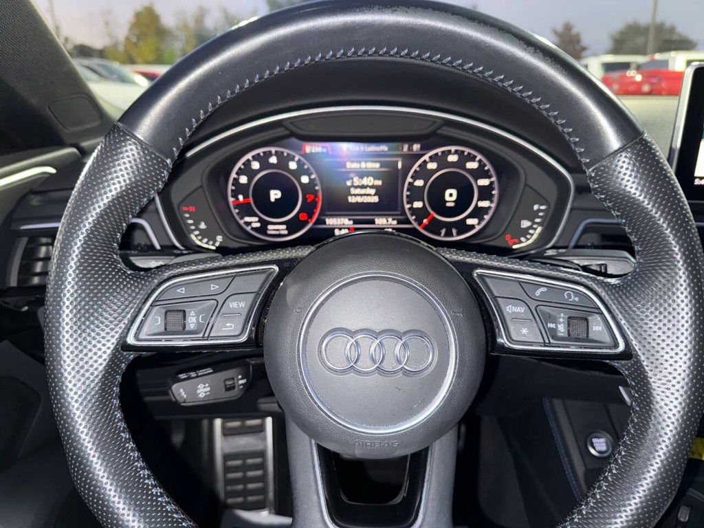 Audi A5 Sportback Vehicle Full-screen Gallery Image 23