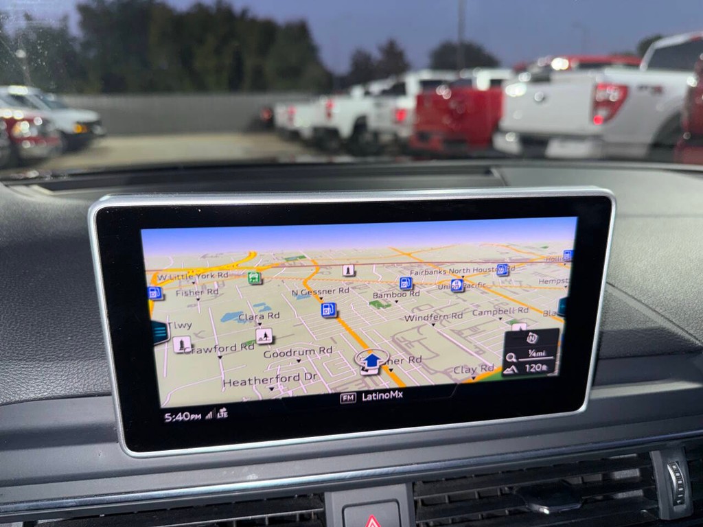 Audi A5 Sportback Vehicle Full-screen Gallery Image 25