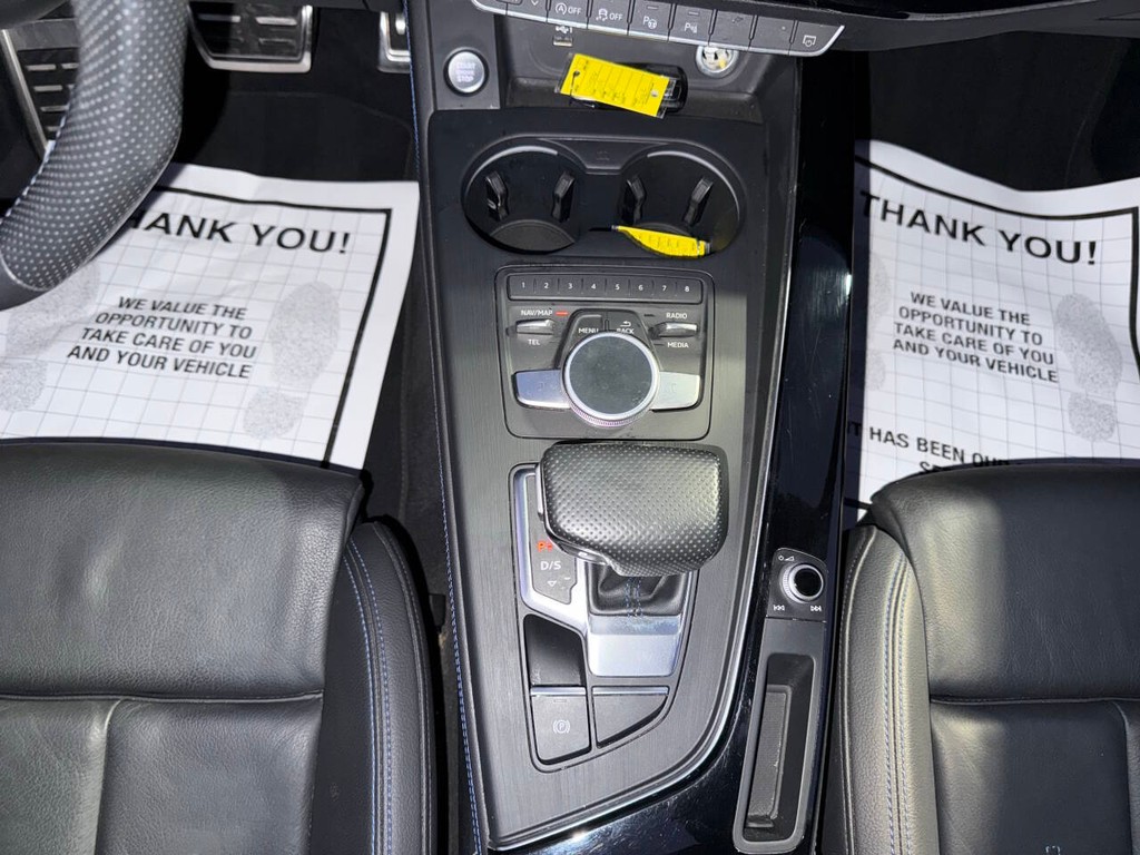 Audi A5 Sportback Vehicle Full-screen Gallery Image 28