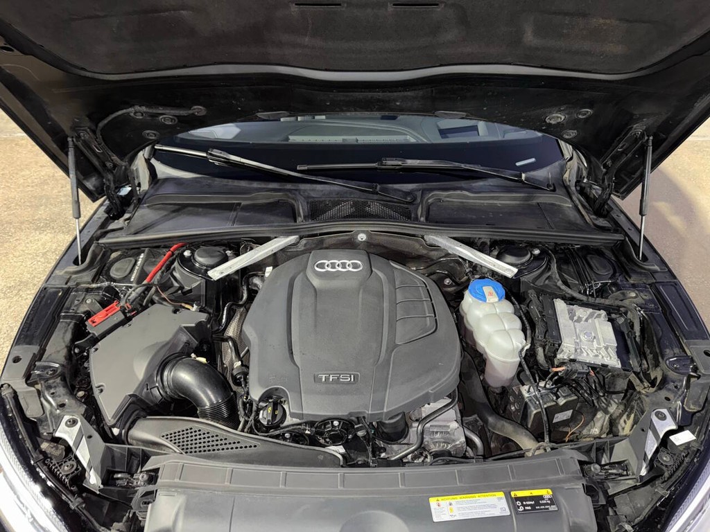 Audi A5 Sportback Vehicle Full-screen Gallery Image 35