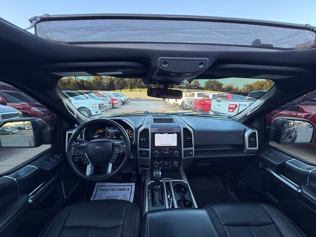 Ford F-150 Vehicle Full-screen Gallery Image 19