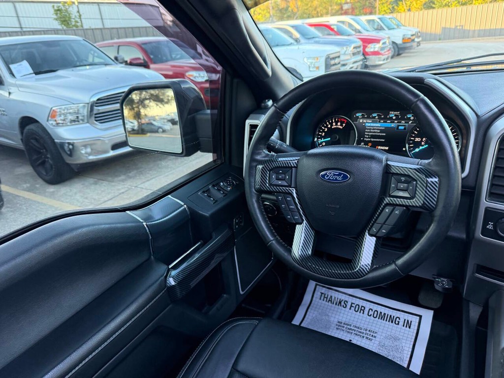 Ford F-150 Vehicle Full-screen Gallery Image 20