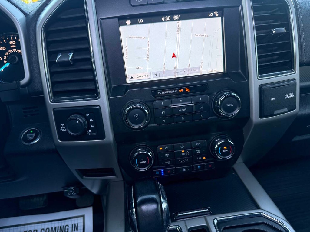 Ford F-150 Vehicle Full-screen Gallery Image 28