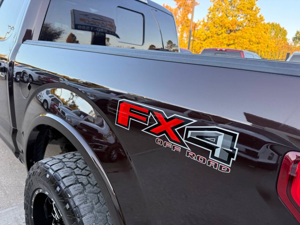 Ford F-150 Vehicle Full-screen Gallery Image 39