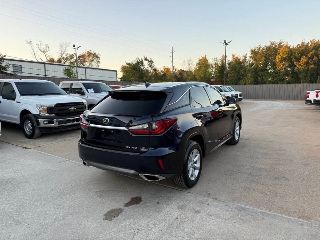 Lexus RX 350 Vehicle Full-screen Gallery Image 05
