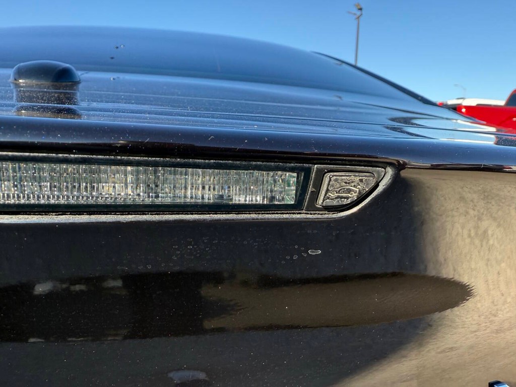 Lincoln MKZ Vehicle Full-screen Gallery Image 37