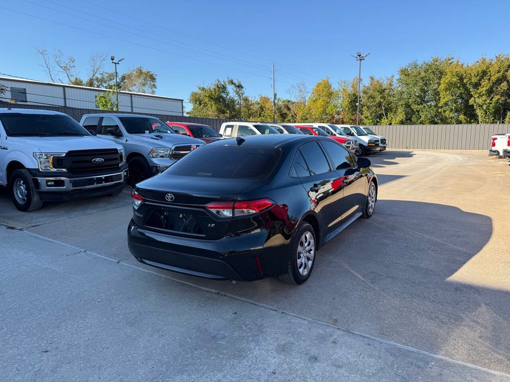 Toyota Corolla Vehicle Full-screen Gallery Image 05