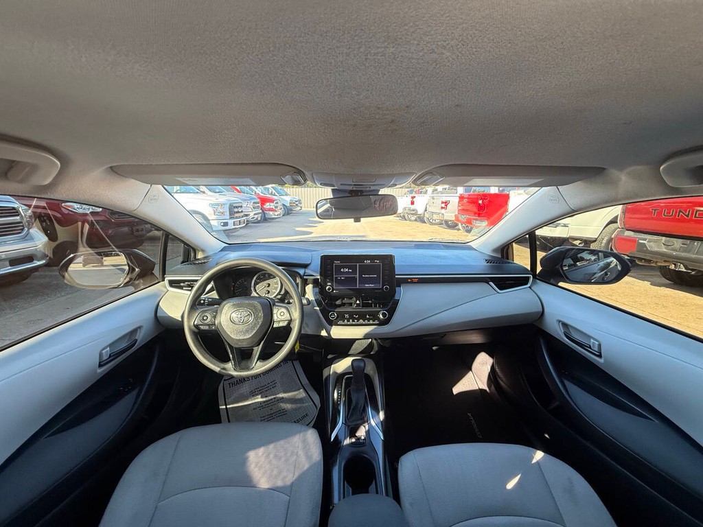 Toyota Corolla Vehicle Full-screen Gallery Image 18