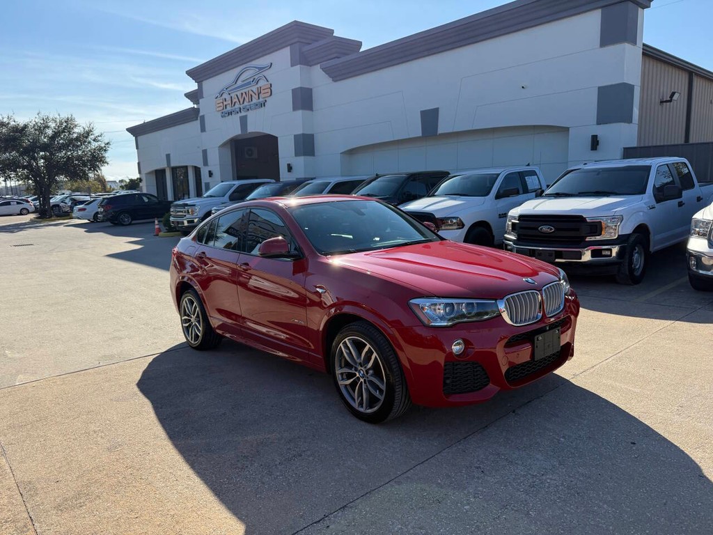 BMW X4 Vehicle Full-screen Gallery Image 02